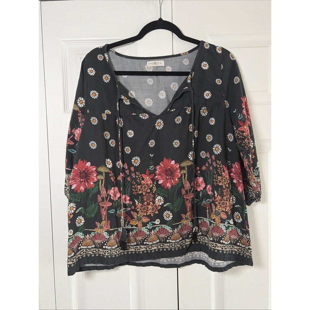 Natural Life Boho Floral Mushroom Blouse Womens Size L Black Rayon Tassel